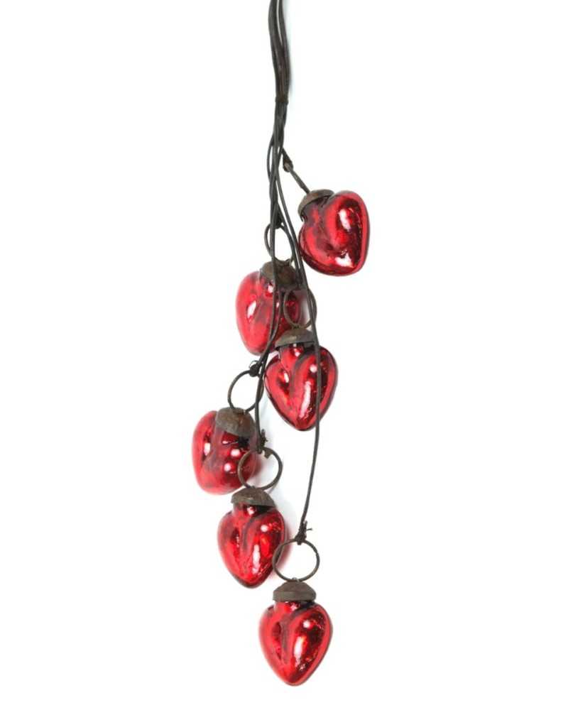 Decorazioni | Garland di 6 cuori rossi appesi | 