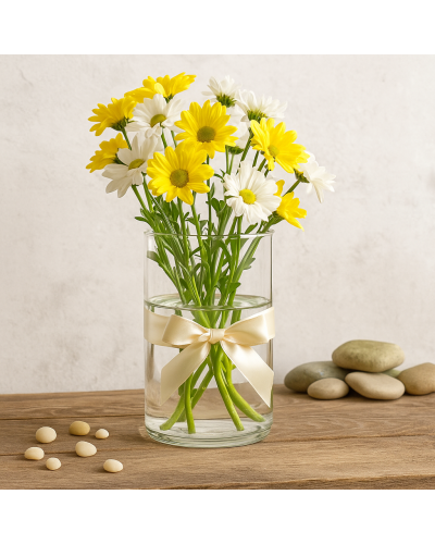Vaso cilindrico decorato con nastri e fiori stabilizzati, perfetto per eventi speciali.