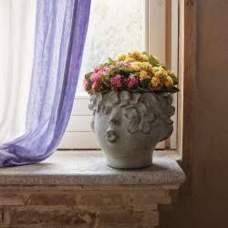 Testa coprivaso con fiori 26x23 h21cement grey