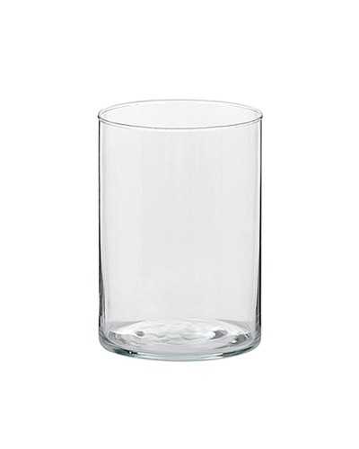 Composizione con fiori freschi in vaso cilindro trasparente